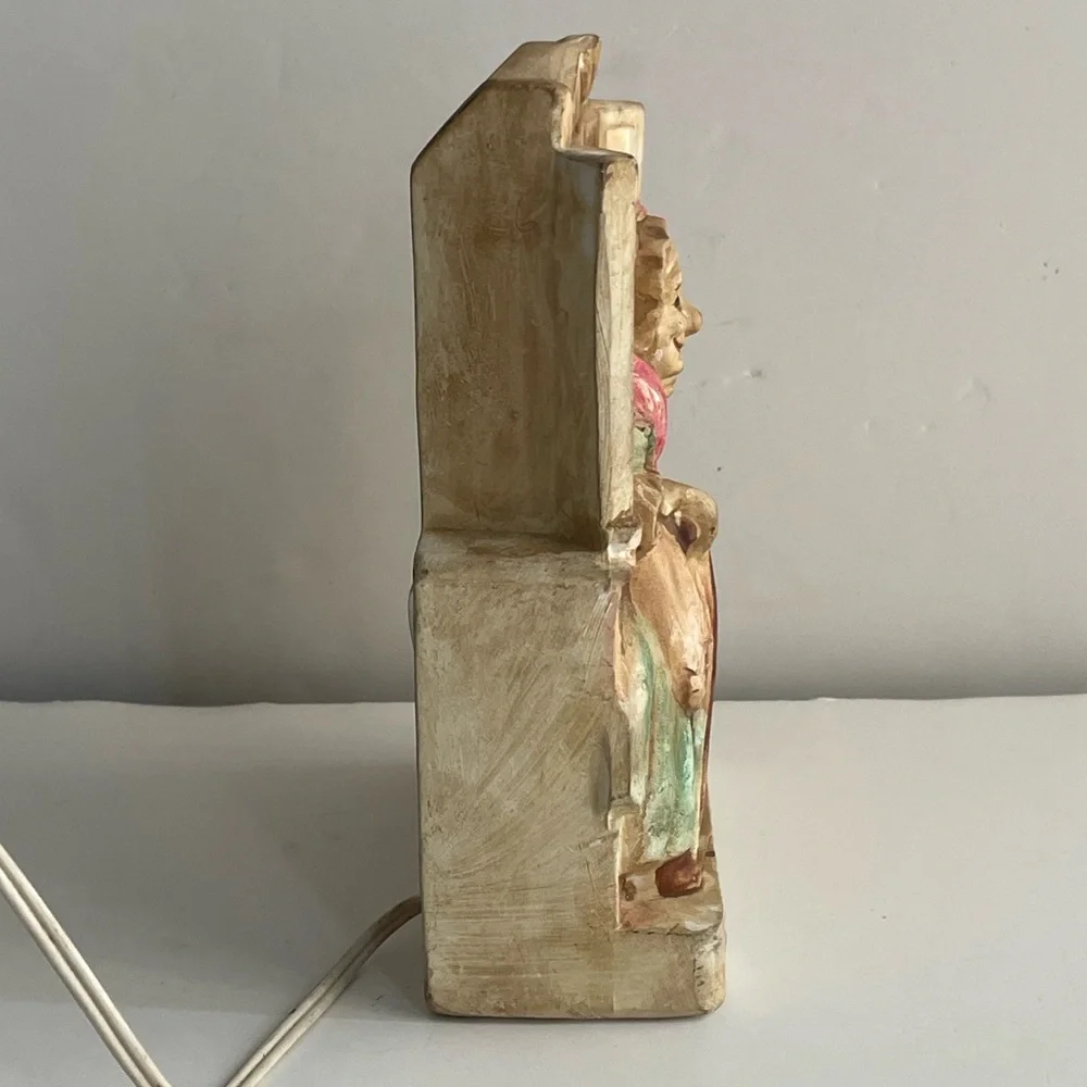 Vintage Old Mother Hubbard Cupboard Dog Ceramic Lamp Night Light Made in USA